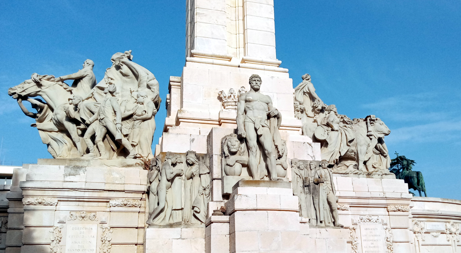 Estatua de Hércules en Cádiz